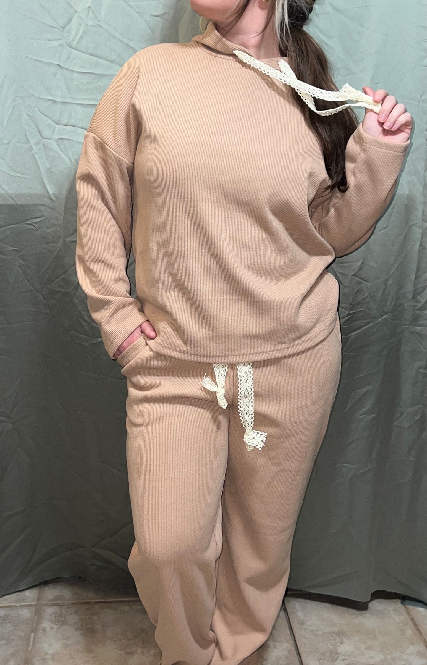 The Lace Comfort Set (pre-order)